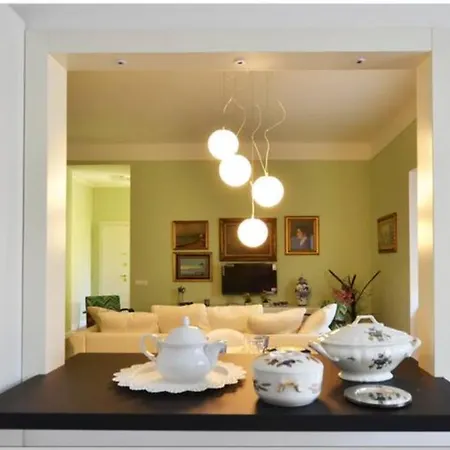 Just My House Ρώμη