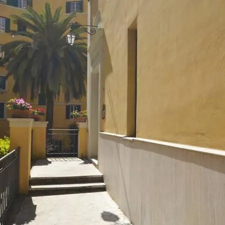 Just My House * Ρώμη